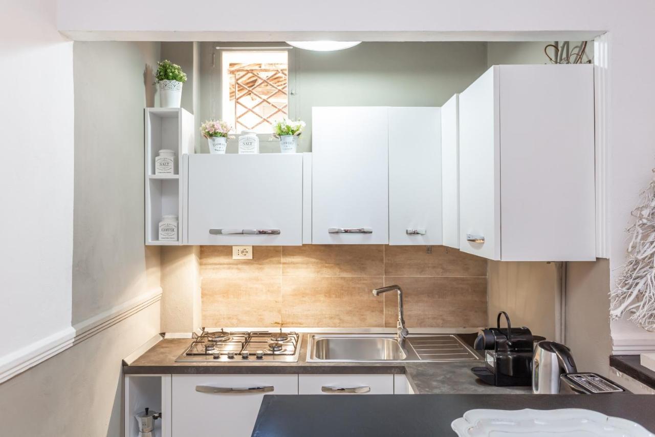 Charm Near Piazza Navona - Cozy Loft For 2 * Rom